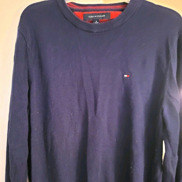 Tommy Hilfiger sweater - Picture 2 of 2